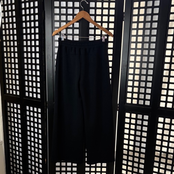🖤 Spanx Black Wide Leg Pants Stretch Tie Waist Petite Medium Athleisure🖤 - Picture 5 of 11